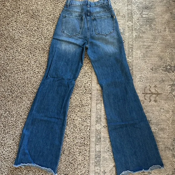 High-Rise Distressed Wide-Leg Jeans - Blue - Picture 2 of 3